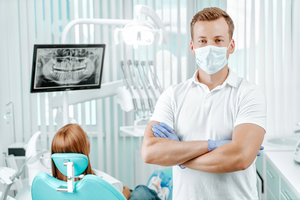 What Type Of Dentist Does Your Dental Implants?